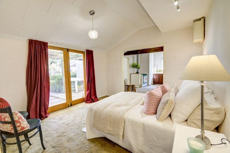 Photo of property in 4 Harewood Road, Oxford, 7430