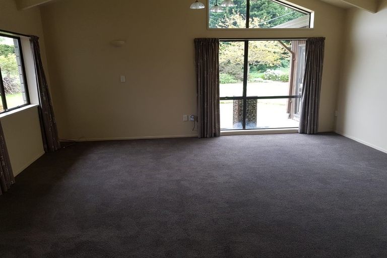 Photo of property in 90 Gladstone Road, Woodend, 7610