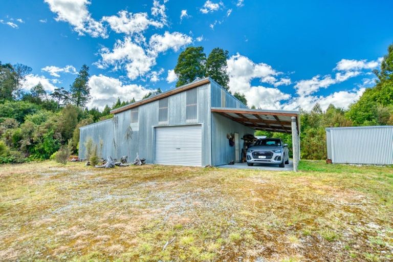 Photo of property in 52 Aratika Drive, Arnold Valley, 7872