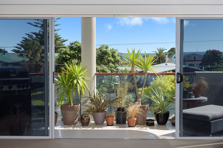 Photo of property in 3/1086 Papamoa Beach Road, Papamoa Beach, Papamoa, 3118