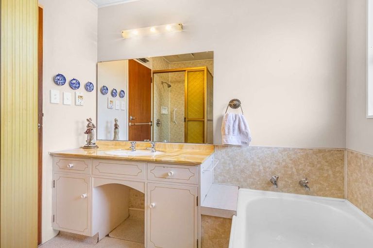 Photo of property in 1/405 Terrace Road, Parkvale, Hastings, 4122