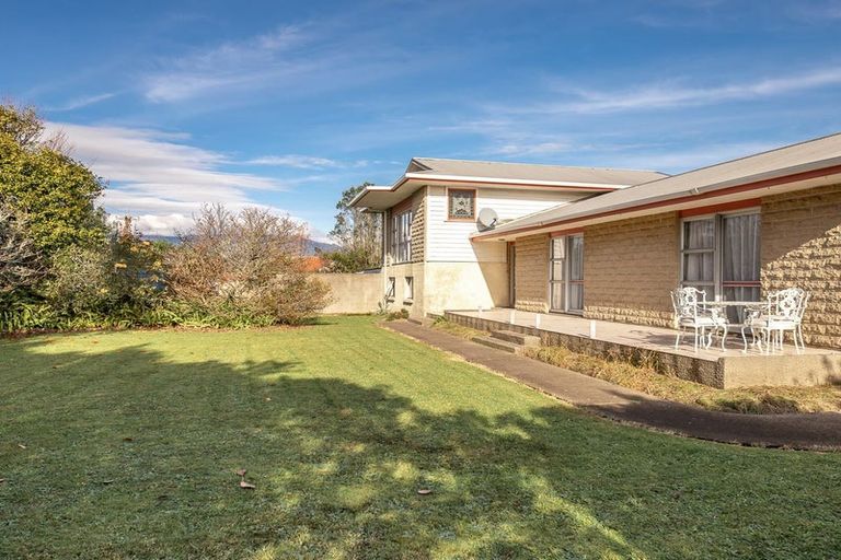 Photo of property in 44 Henley Street, Westport, 7825