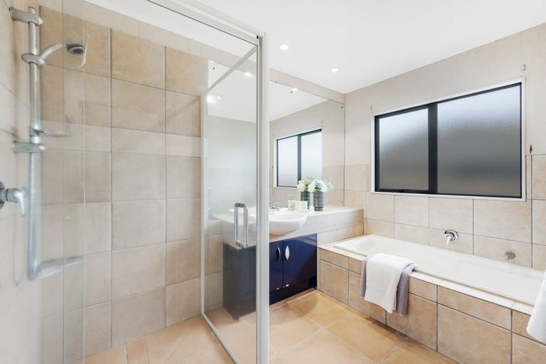 Photo of property in 3 Glanworth Place, Dannemora, Auckland, 2016