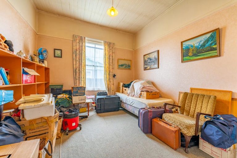 Photo of property in 5 Edward Street, Waimate, 7924