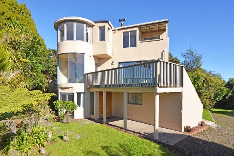 Photo of property in 880 Scenic Drive, Swanson, Henderson, 0781