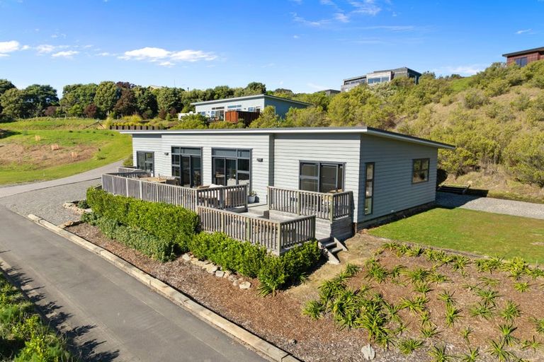 Photo of property in 7 Tama Road, Riversdale Beach, Masterton, 5872