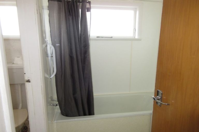 Photo of property in 30 Liverpool Street, Levin, 5510