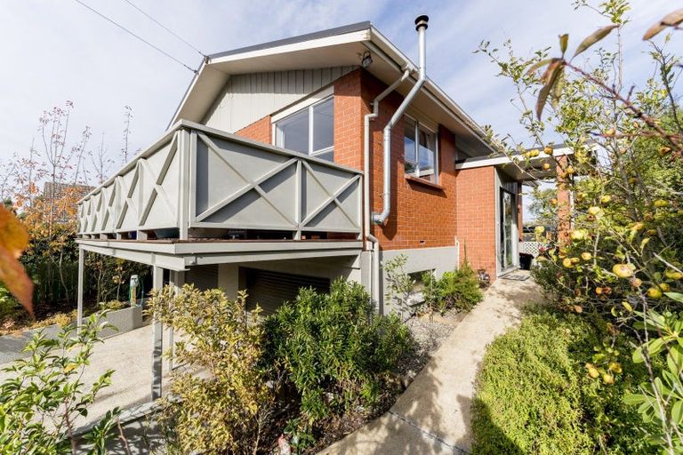 Photo of property in 290 Main South Road, Green Island, Dunedin, 9018