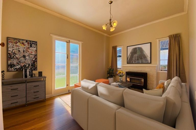 Photo of property in 20 Strowan Avenue, Fairfield, Hamilton, 3214