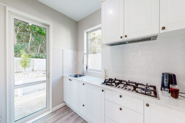 Photo of property in 12 Moko Lane, Greenhithe, Auckland, 0632