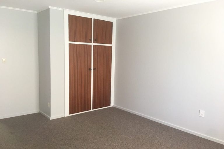 Photo of property in 1/7 Brake Street, Upper Riccarton, Christchurch, 8041