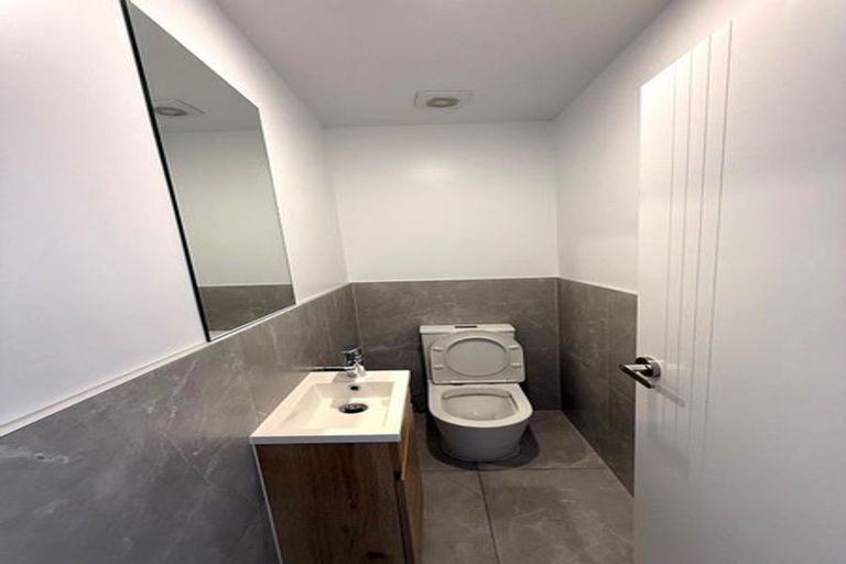 Photo of property in 61b Settlement Road, Papakura, 2110