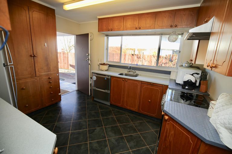 Photo of property in 27 English Street, St Andrews, Hamilton, 3200