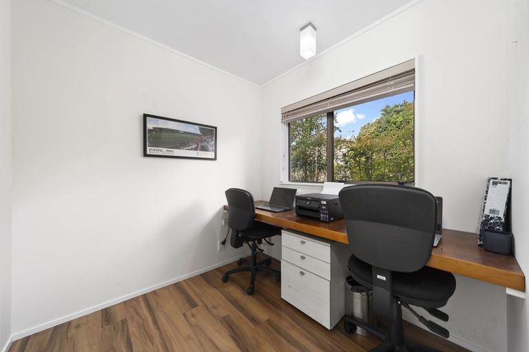 Photo of property in 106 The Circle, Manly, Whangaparaoa, 0930