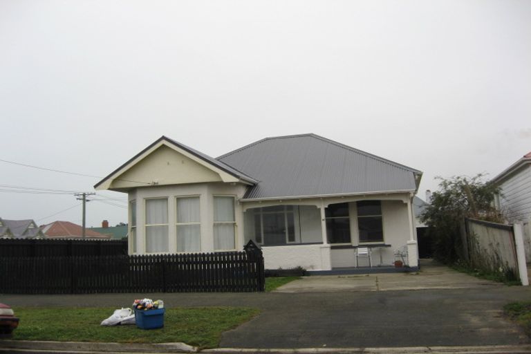 Photo of property in 16 Freyberg Street, Saint Kilda, Dunedin, 9012