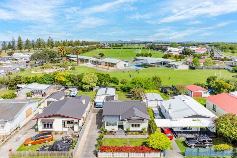 Photo of property in 10 Creagh Street, Te Awa, Napier, 4110