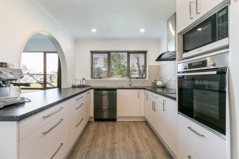 Photo of property in 12 Sutherland Street, Tamatea, Napier, 4112