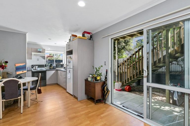 Photo of property in 290b Oceanbeach Road, Mount Maunganui, 3116