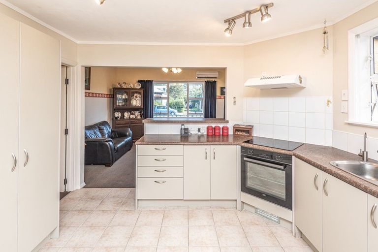 Photo of property in 35 Ballance Street, Aramoho, Whanganui, 4500