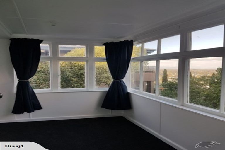 Photo of property in 27-29 Guys Hill Road, Hospital Hill, Napier, 4110