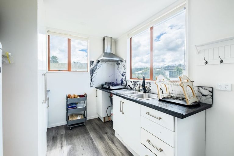 Photo of property in 44 Trimdon Street, Randwick Park, Auckland, 2105