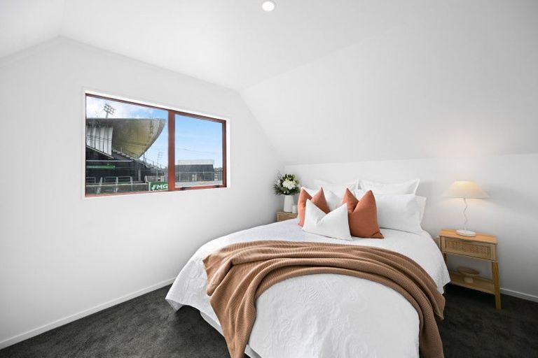 Photo of property in 137 Seddon Road, Frankton, Hamilton, 3204