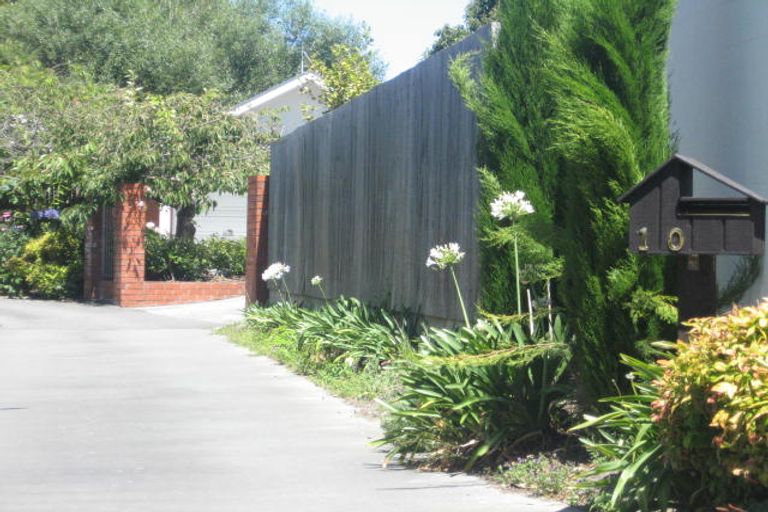 Photo of property in 10 Ilam Park Place, Ilam, Christchurch, 8041