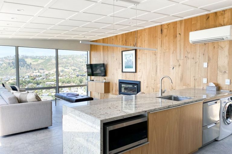 Photo of property in 22a Glendevere Terrace, Redcliffs, Christchurch, 8081