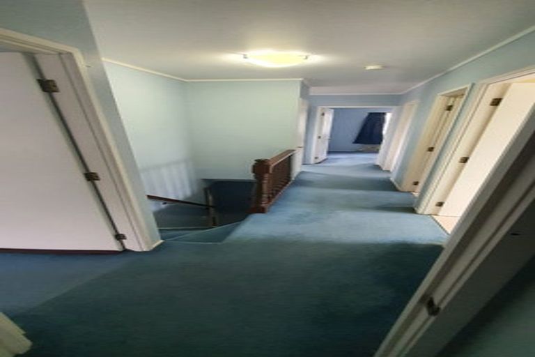 Photo of property in 2/7 Roseberry Avenue, Birkenhead, Auckland, 0626