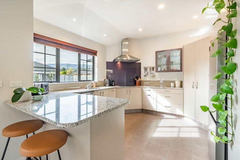 Photo of property in 39 Ebdentown Street, Ebdentown, Upper Hutt, 5018