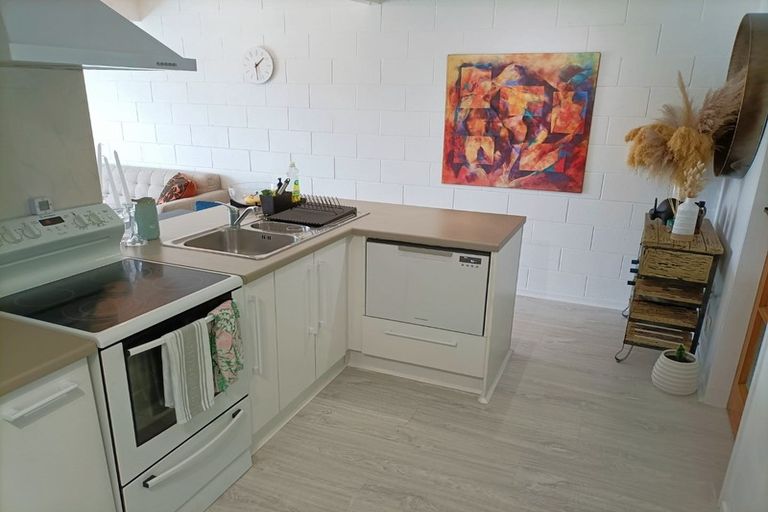 Photo of property in 18a Kingsley Street, Stokes Valley, Lower Hutt, 5019