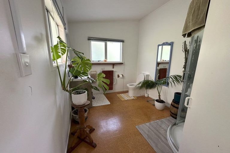 Photo of property in 140 Attwood Road, Paremoremo, Auckland, 0632