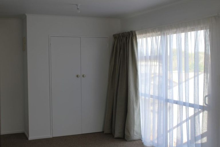 Photo of property in 2/195 Bucklands Beach Road, Bucklands Beach, Auckland, 2012