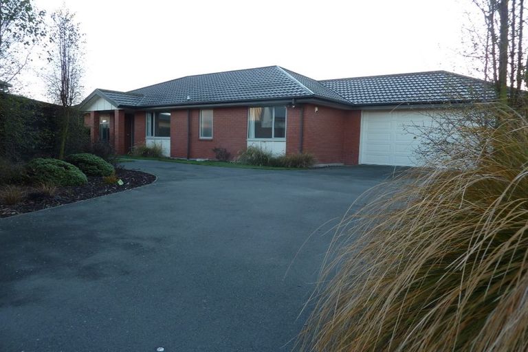 Photo of property in 9 Wisteria Lane, Rangiora, 7400