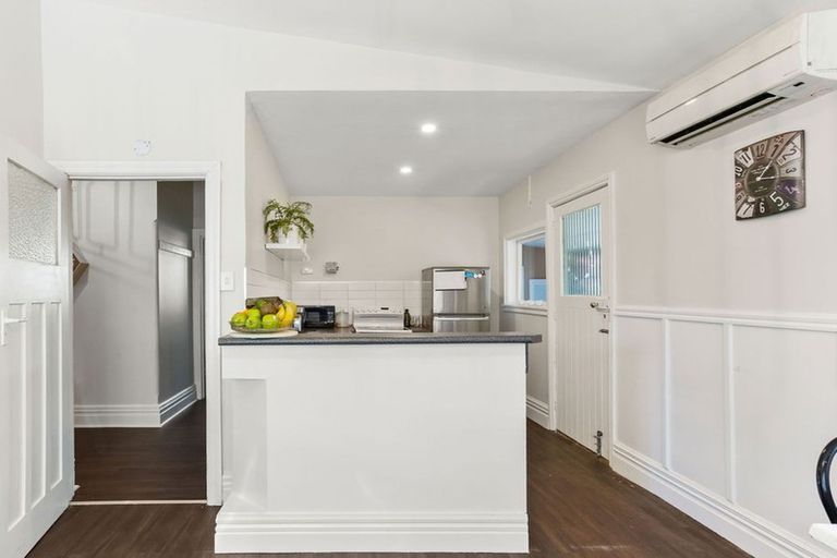 Photo of property in 7 Clive Street, Phillipstown, Christchurch, 8011