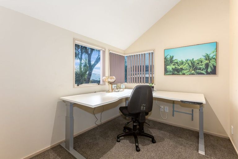 Photo of property in 12 Tombane Terrace, Papakowhai, Porirua, 5024