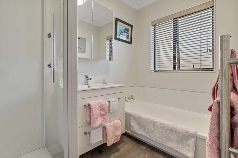 Photo of property in 3a Seaway Terrace, Otumoetai, Tauranga, 3110