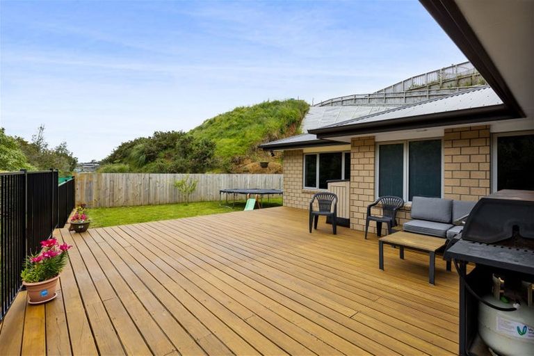 Photo of property in 66 Cyrus Street, Whalers Gate, New Plymouth, 4310