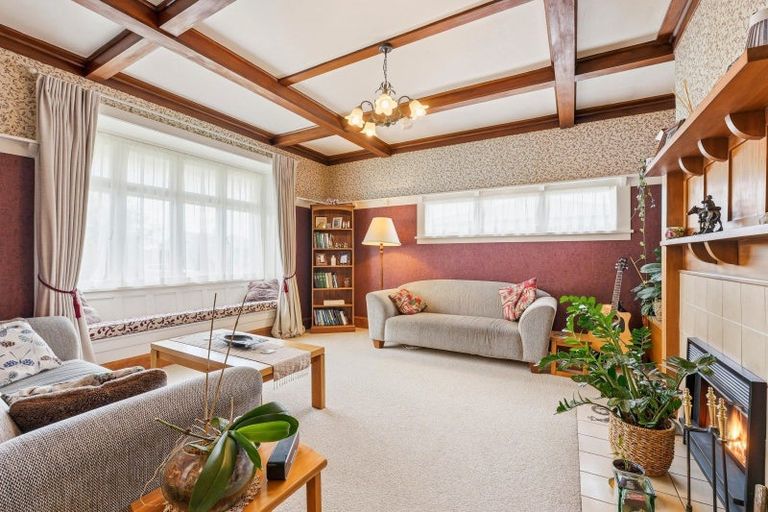 Photo of property in 17 Sarjeant Street, Gonville, Whanganui, 4500