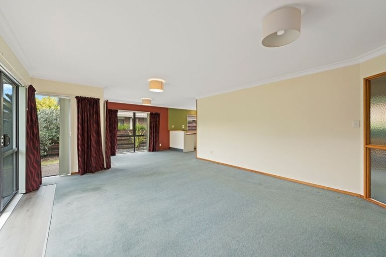 Photo of property in 16b Ngamotu Place, Mount Maunganui, 3116