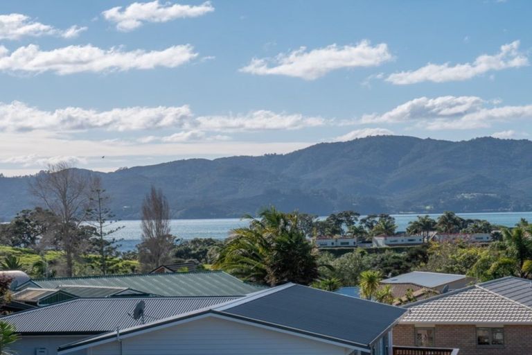 Photo of property in 9 Protea Drive, Cable Bay, 0420