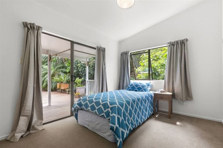 Photo of property in 16a Birkley Road, Bayswater, Auckland, 0622