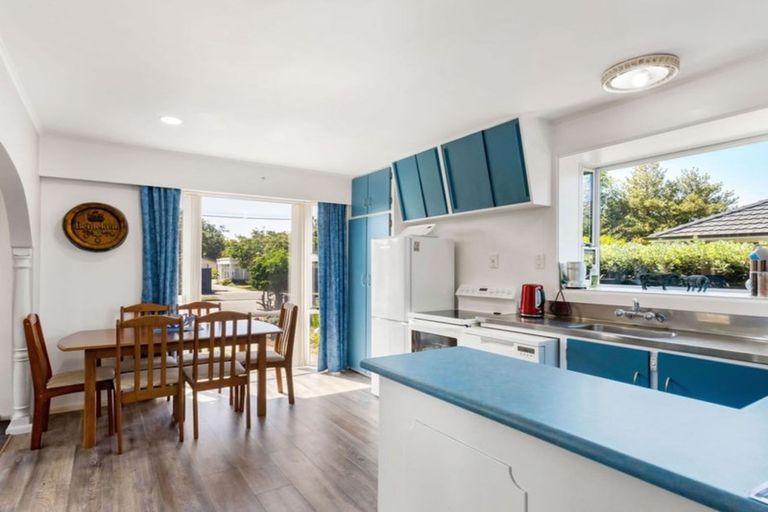 Photo of property in 15 Cunningham Place, Halswell, Christchurch, 8025