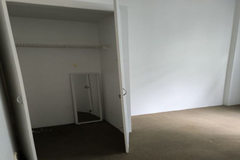 Photo of property in Sirocco Apartments, 402/8 Church Street, Wellington Central, Wellington, 6011