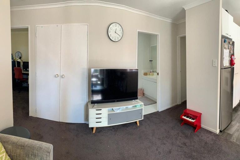 Photo of property in 11 Farmdale Court, Flat Bush, Auckland, 2019