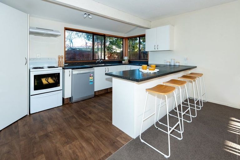 Photo of property in 4/61 Torrens Road, Hillmorton, Christchurch, 8024