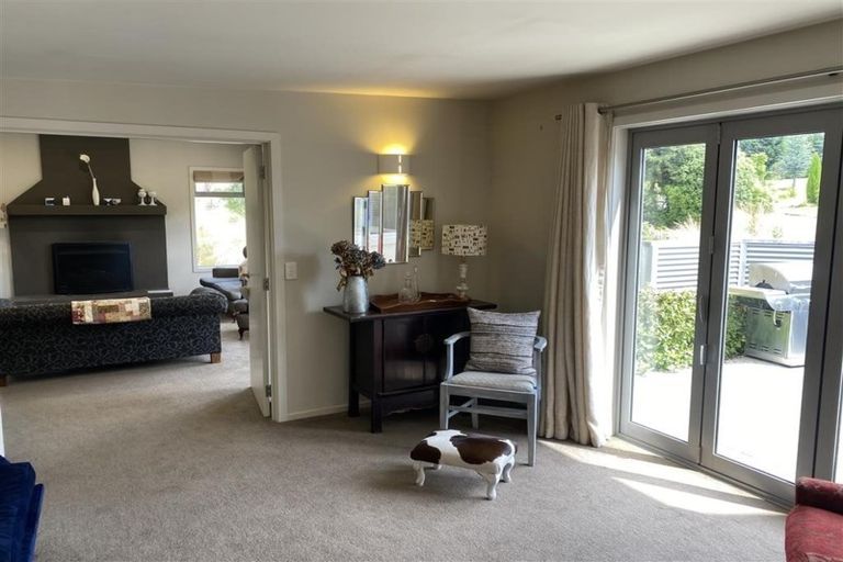 Photo of property in 7 Drake Place, Lake Hawea, Wanaka, 9382