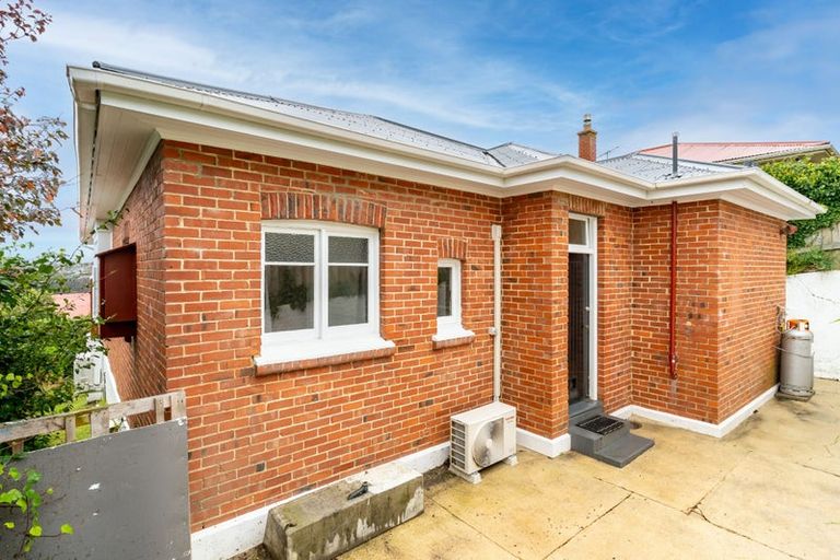 Photo of property in 4 Highcliff Road, Andersons Bay, Dunedin, 9013