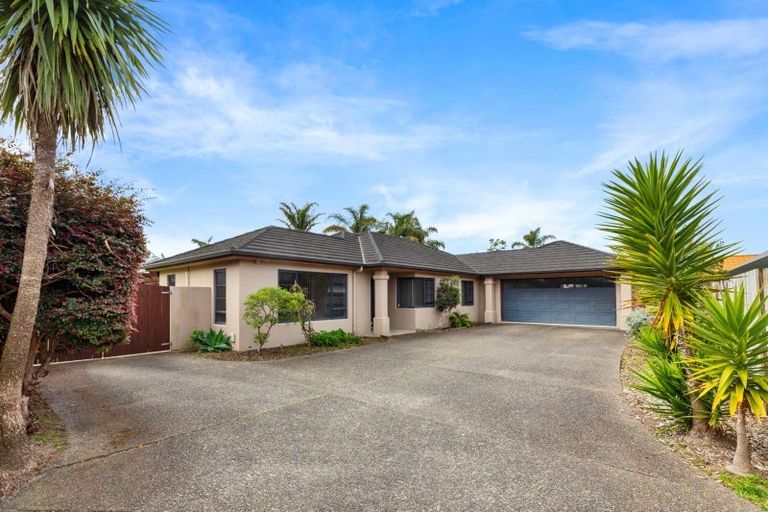 Photo of property in 49 Keepa Close, Papamoa Beach, Papamoa, 3118