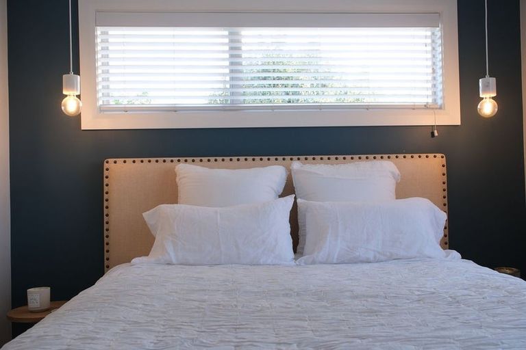 Photo of property in 12a Hinton Place, Weymouth, Auckland, 2103